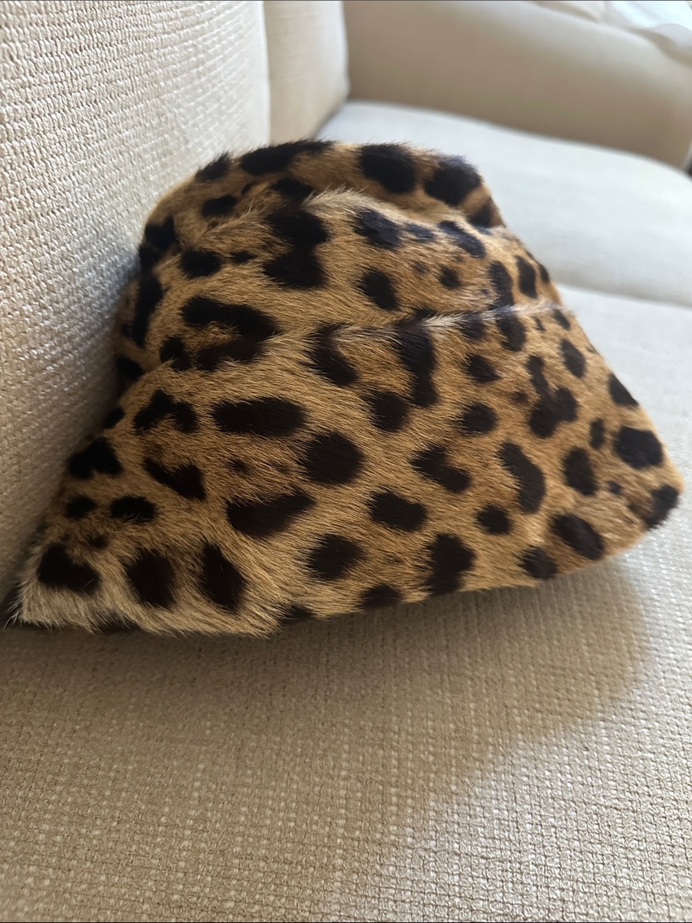 Réal Leopard Fur Hat - Tan/Black
